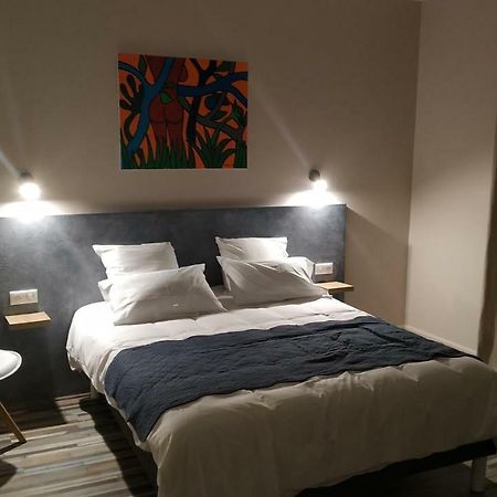 Cote Chambre Hyeres Exterior photo